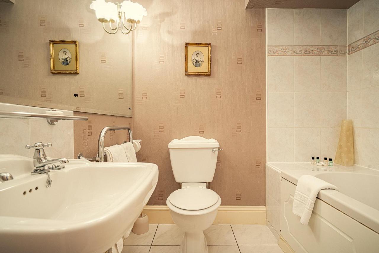 The Revere Hotel Ст. Хейлир Джерси Экстерьер фото